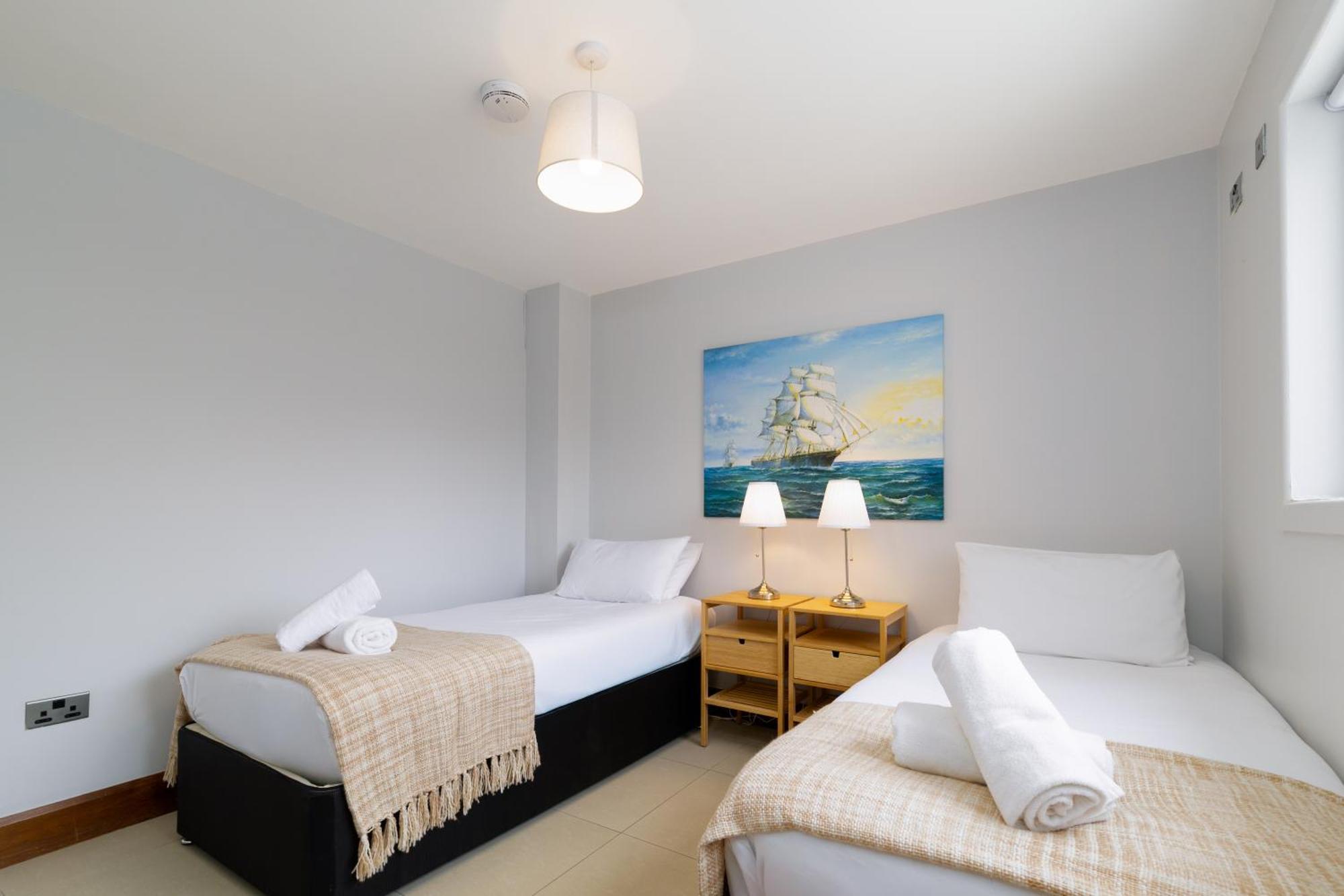 Tur An Tsaile - Galway Lakeside Apartments Екстериор снимка