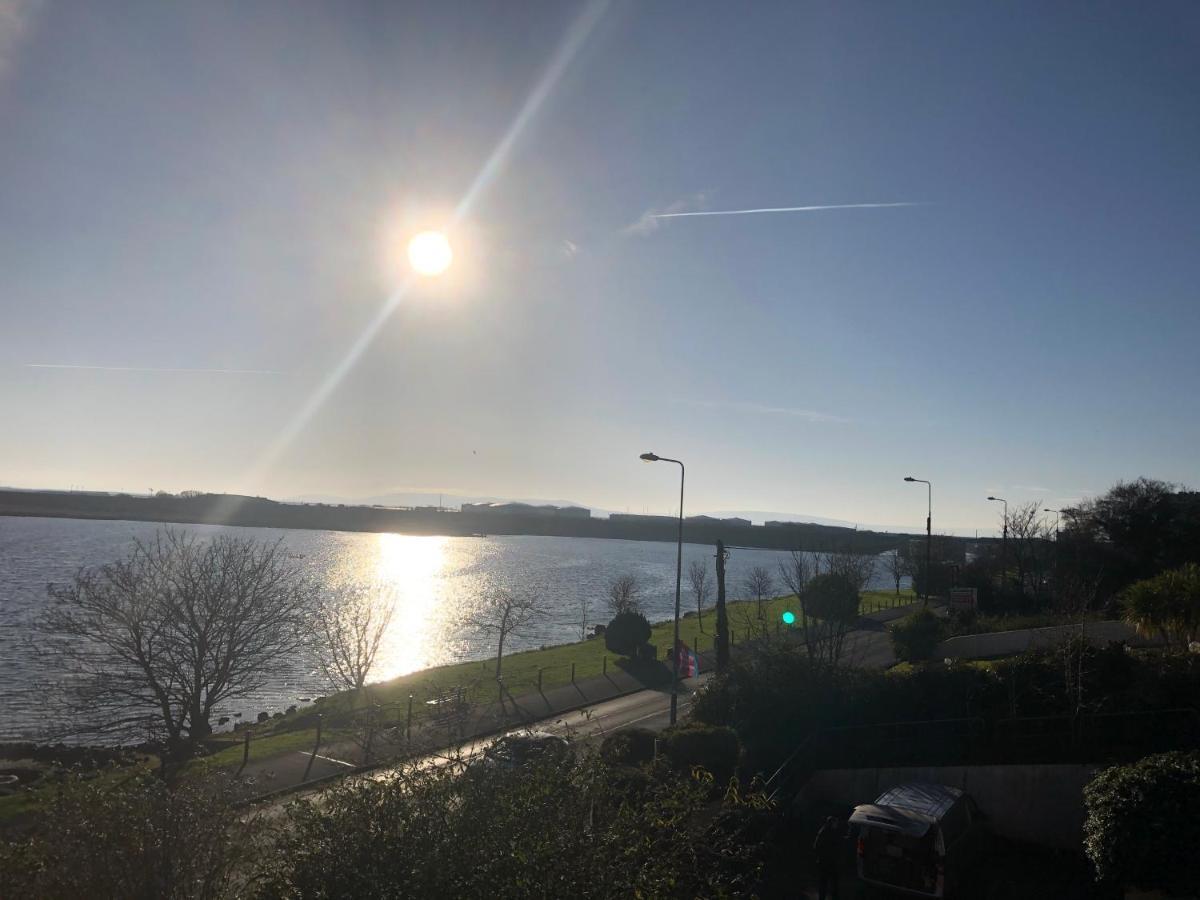 Tur An Tsaile - Galway Lakeside Apartments Екстериор снимка